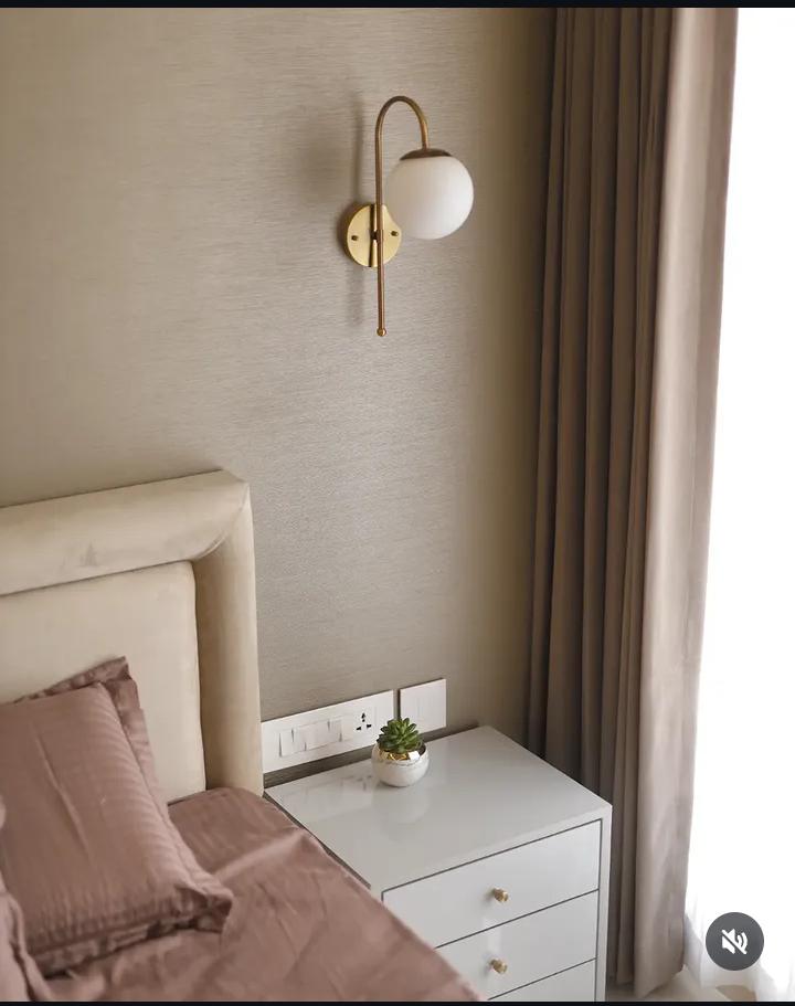 Boudoir Nightstand