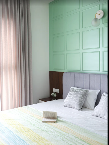 Mint Panelled Master Suite